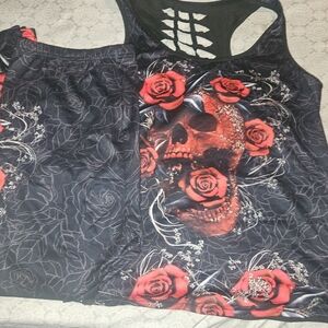SHEIN Black and Red Skull Rose Leggings Outfit